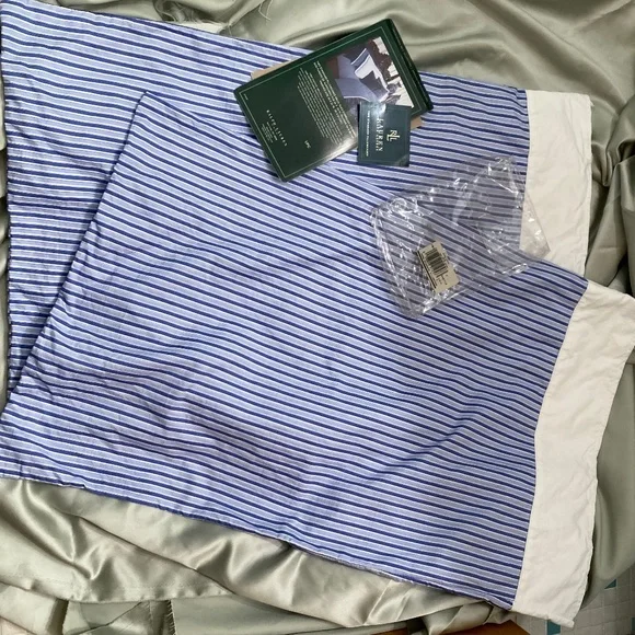 Ralph Lauren Set of Two Premium Standard Pillowcases Supima Cotton NEVER USED - Picture 12 of 14